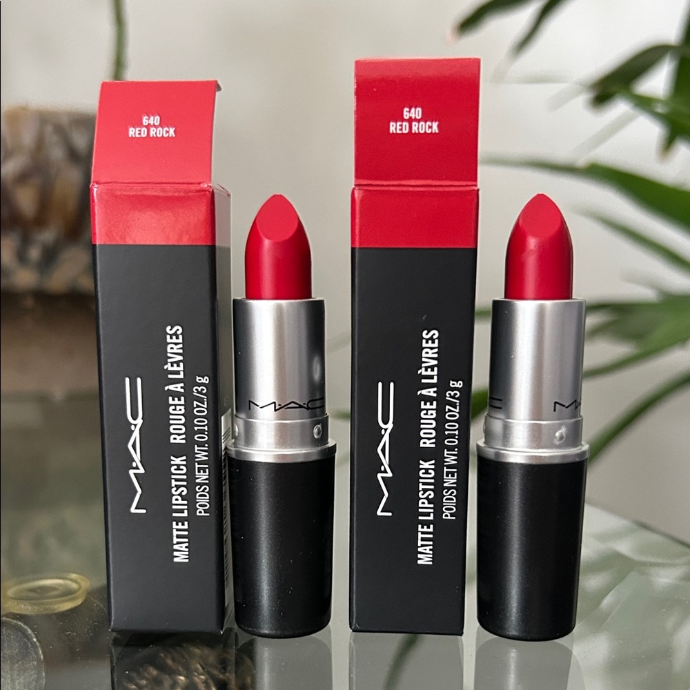 MAC Red Rock - Discontinued original formula